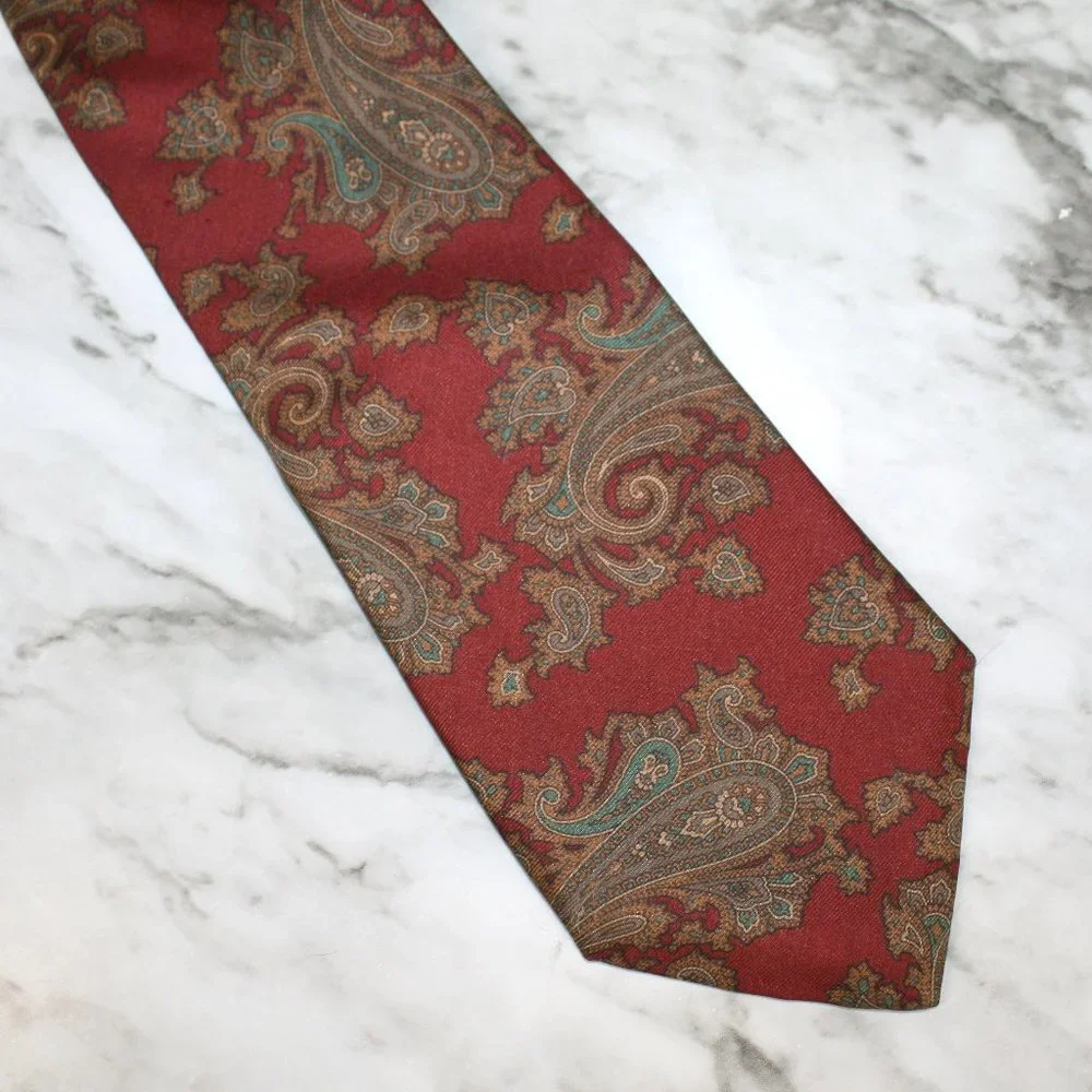 STAFFORD Necktie Paisley Classic Burgundy Red Vintage Silk Neck Tie